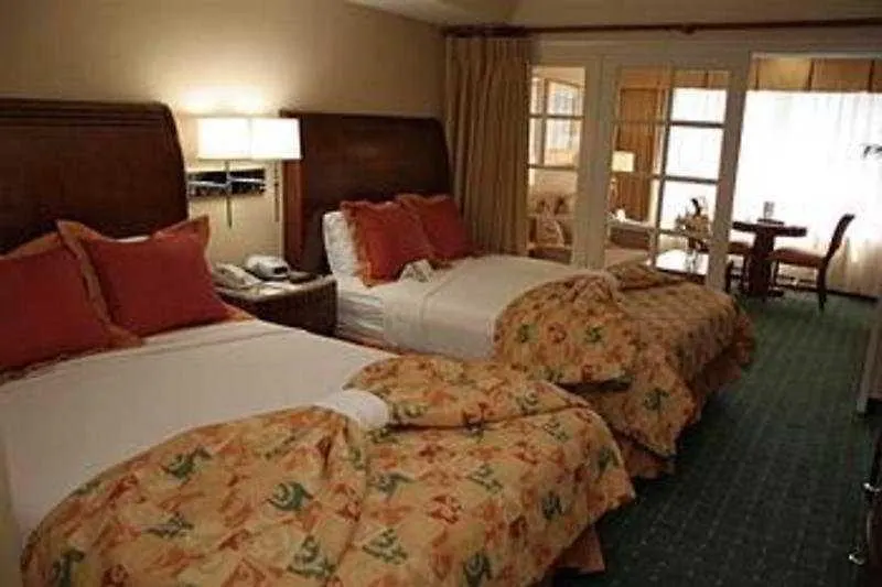 Θέρετρο Peacock Suites Άναχαϊμ