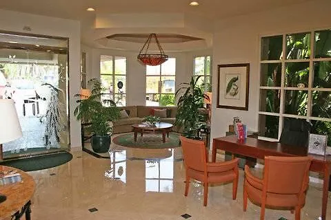 Peacock Suites Anaheim Resort