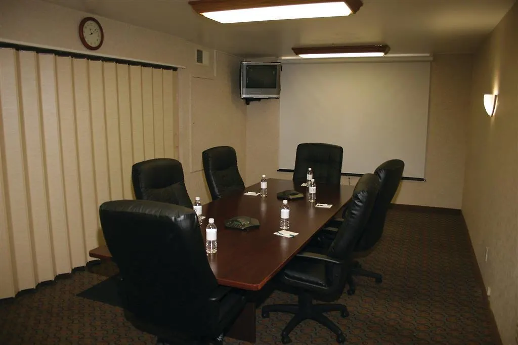 Peacock Suites Anaheim