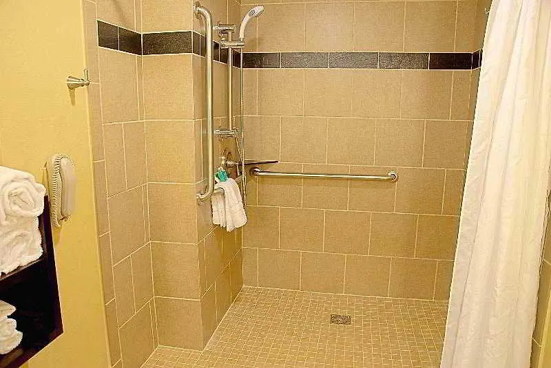Peacock Suites Anaheim