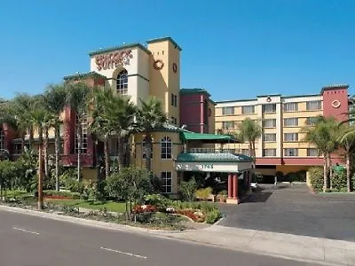 Resort Peacock Suites Anaheim