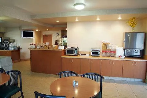 Peacock Suites Anaheim